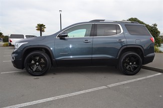 2020 Holden Acadia - Thumbnail