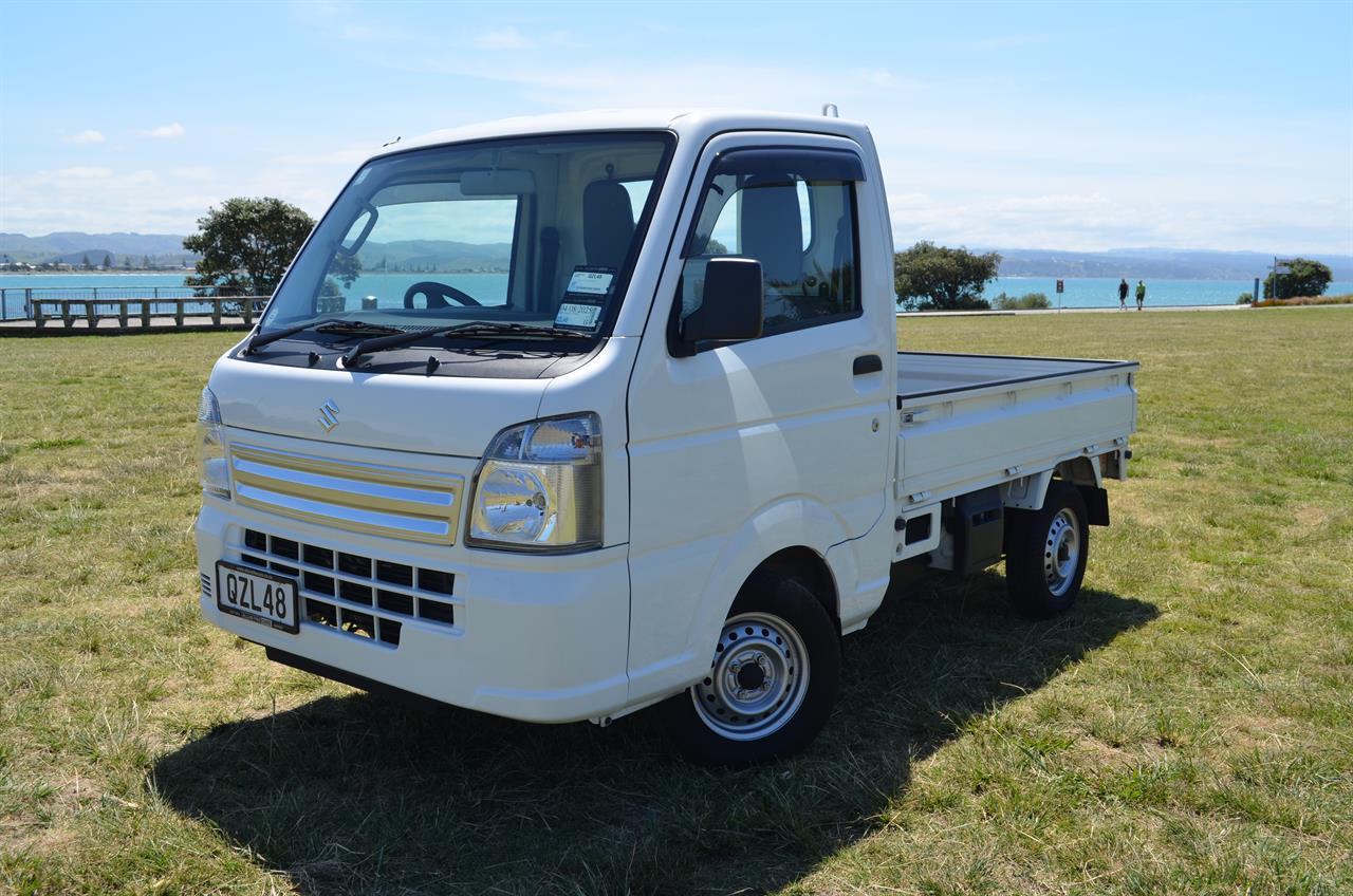 2023 Suzuki Carry