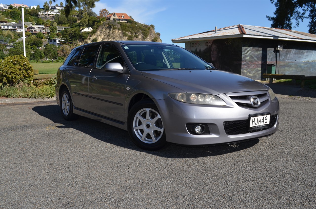 2005 Mazda Atenza