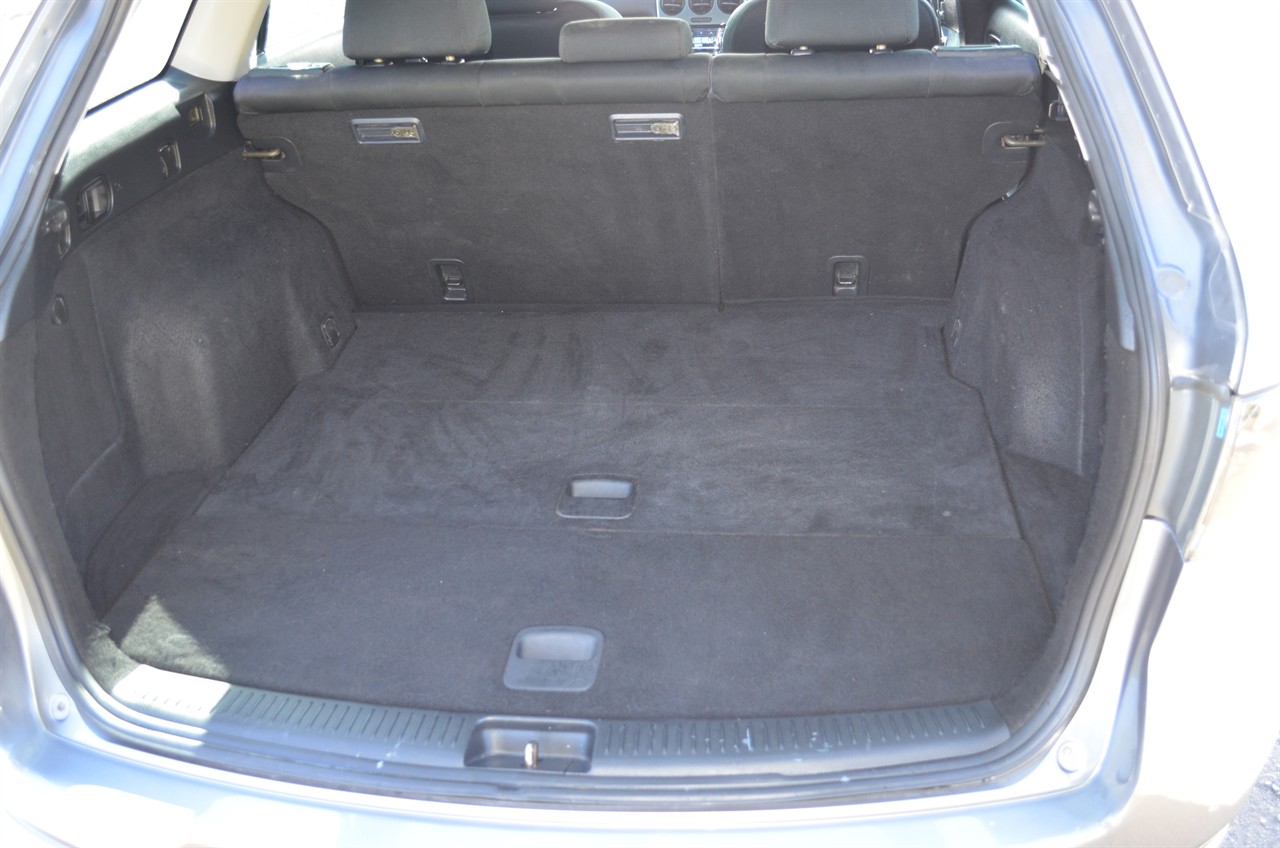 2005 Mazda Atenza