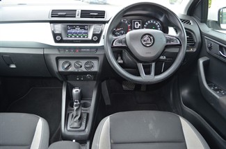 2017 Skoda Fabia - Thumbnail